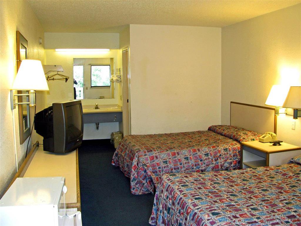 Days By Wyndham Cincinnati I-71 Hotel Silverton