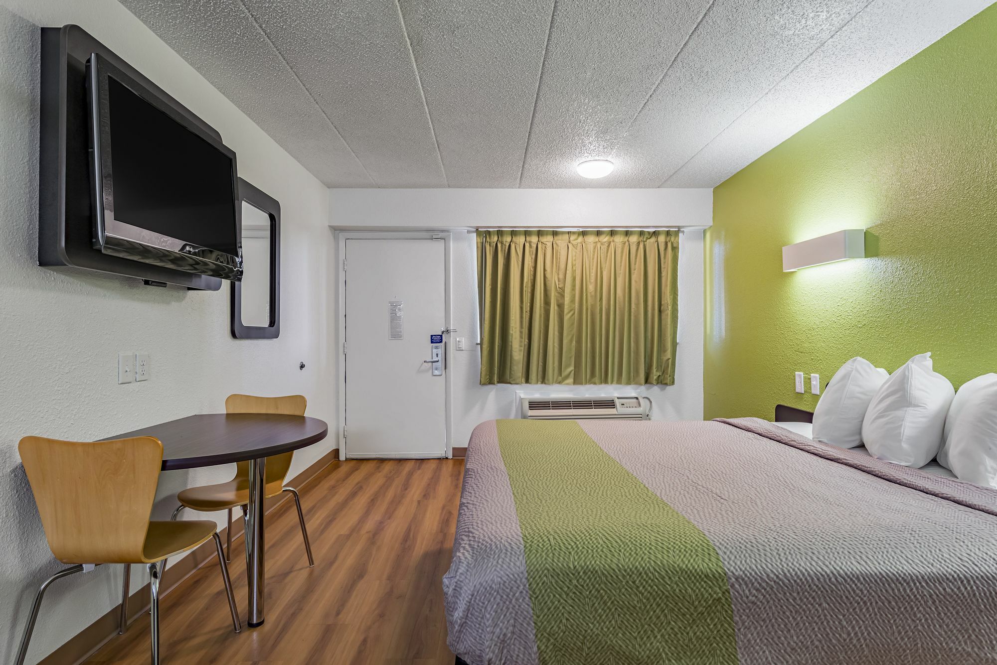 Days By Wyndham Cincinnati I-71 Hotel